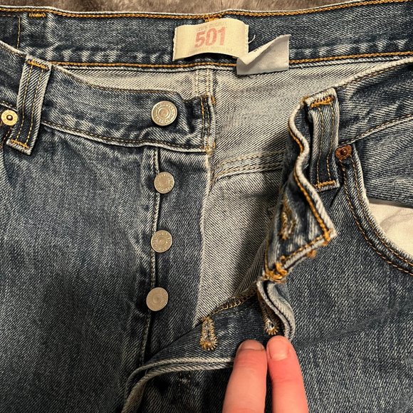 Women's Levi's 501 original fit Jeans, Button Fly, W33 L34 - Picture 3 of 12